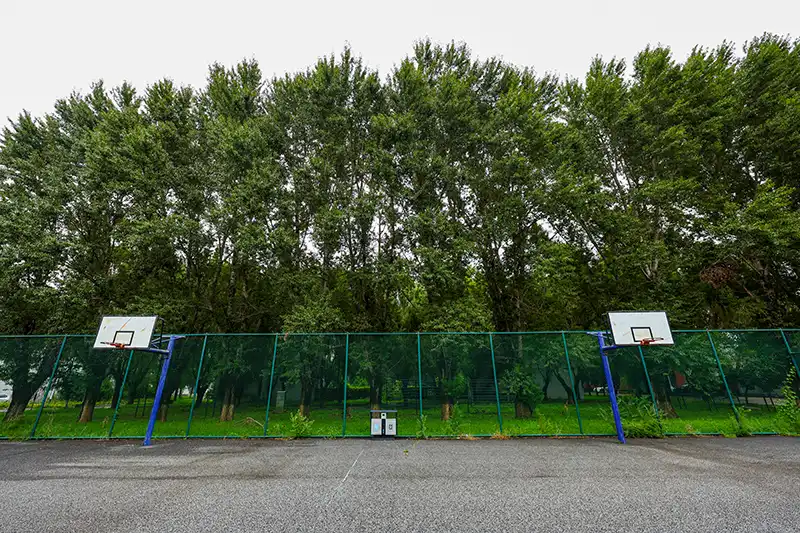 篮球场